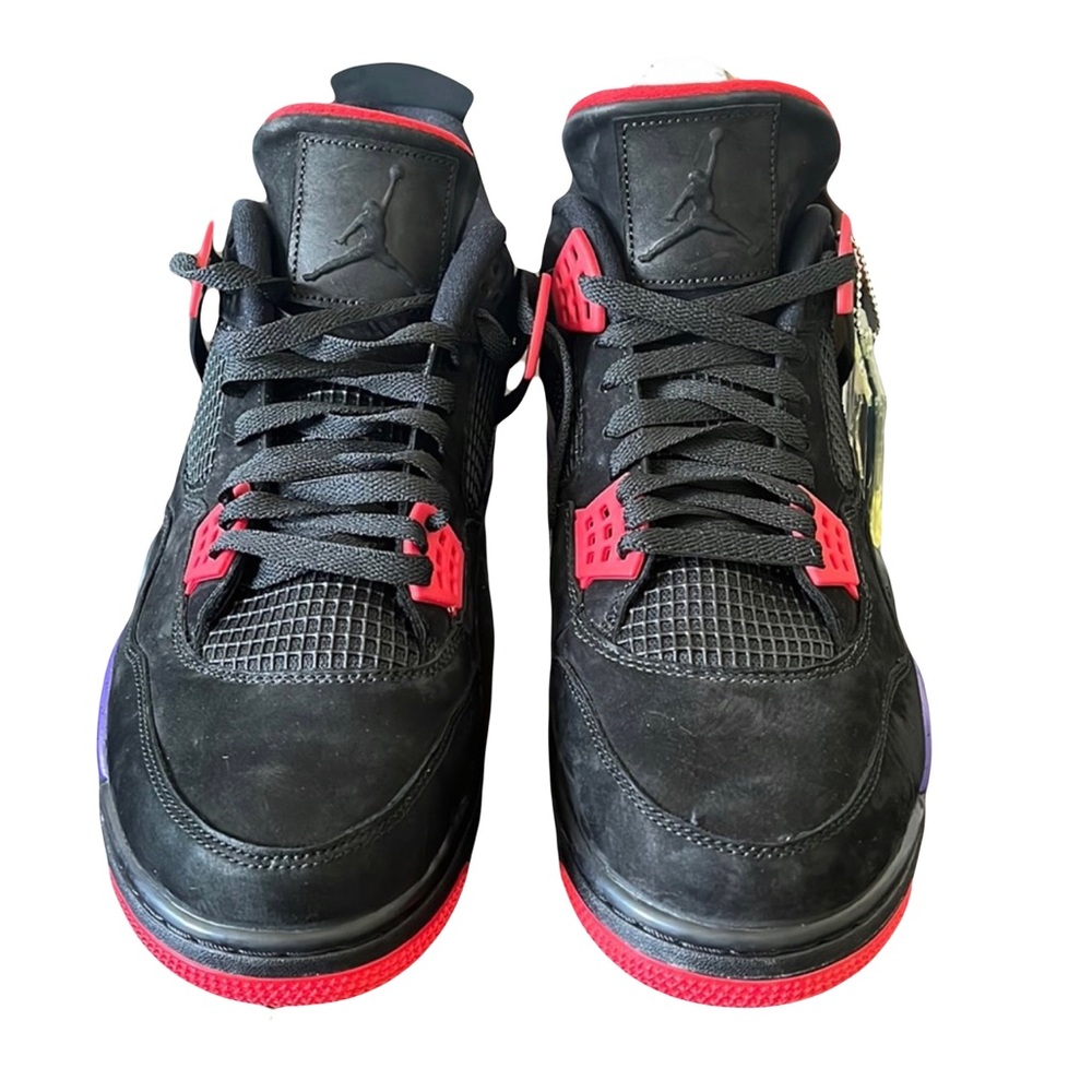 Jordan 4 Retro
Raptors
